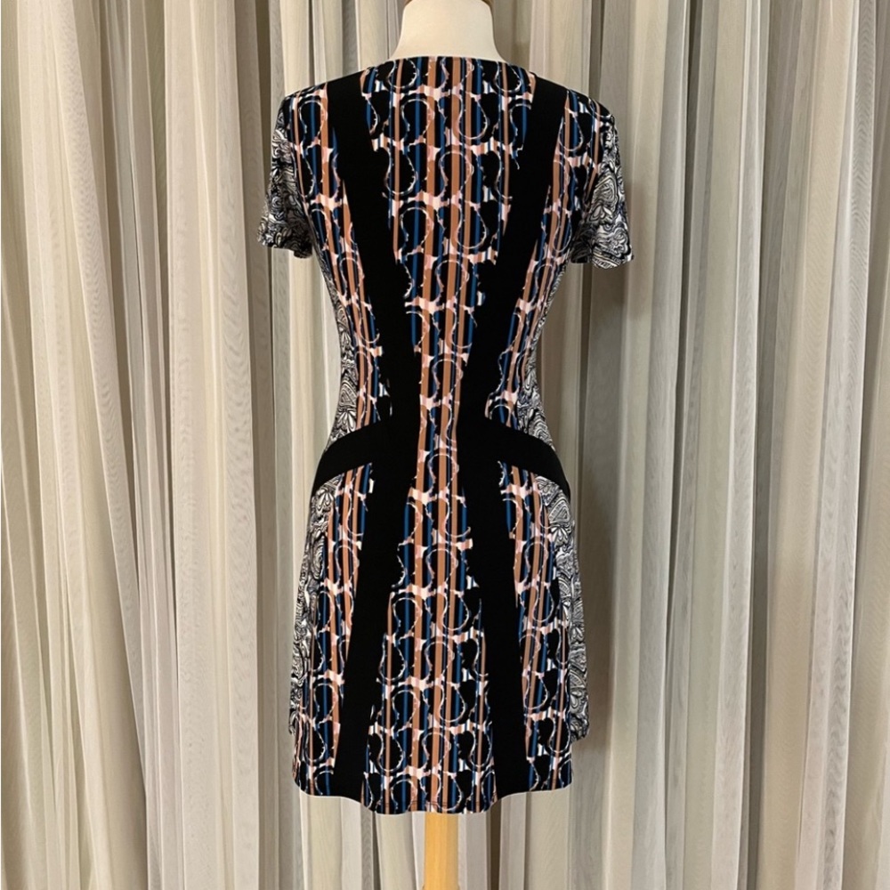 BCBGMaxAzria Ink Paisley Dress size XS (Extra Small) - Picture 6 of 8